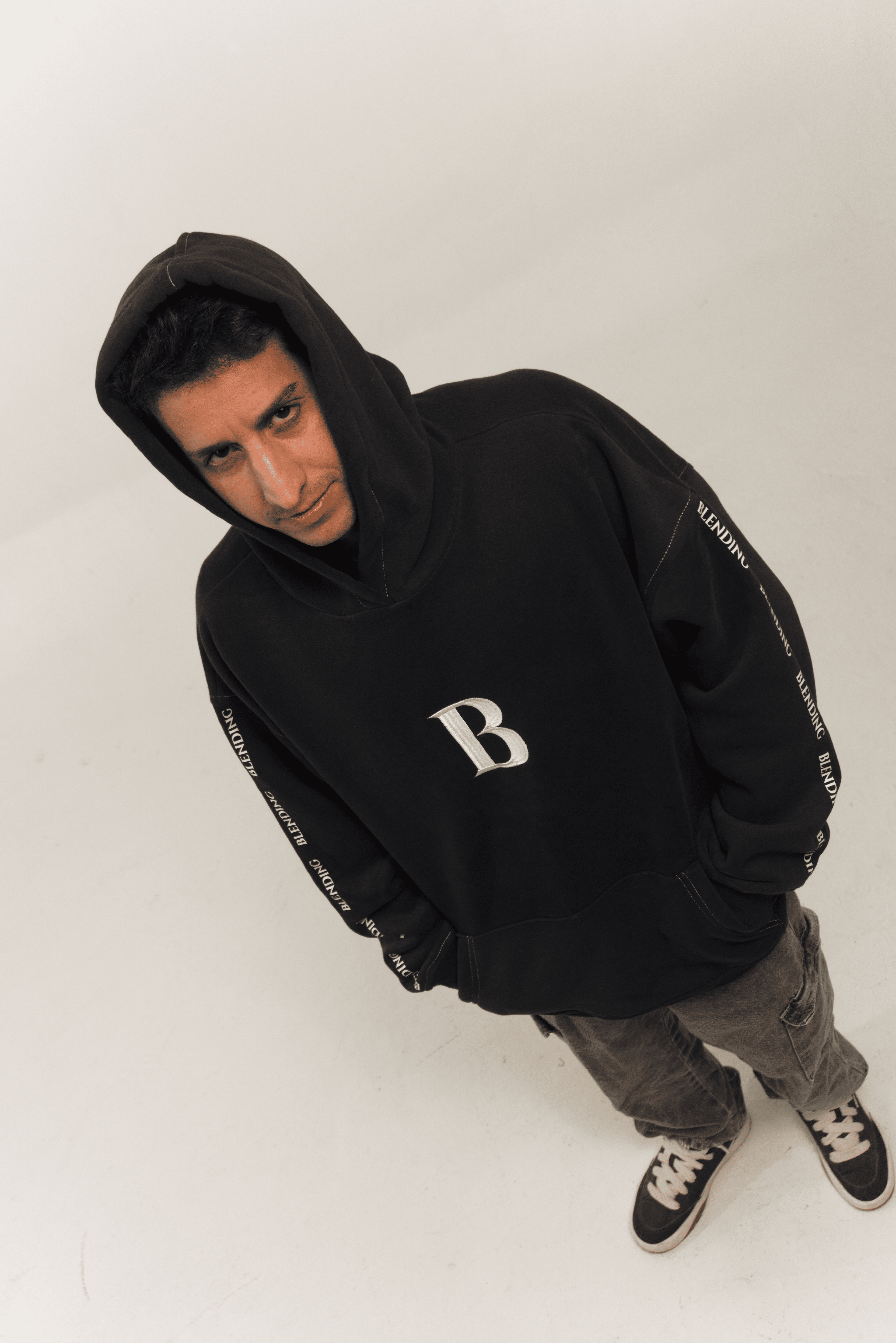 HOODIE BLENDING ESTAMPADO CHICO